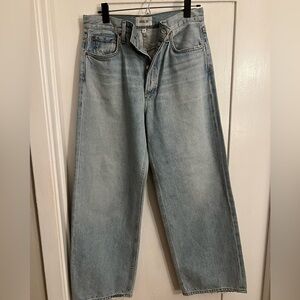 AGOLDE Baggy fit light wash jeans. Size 26
Petite.
